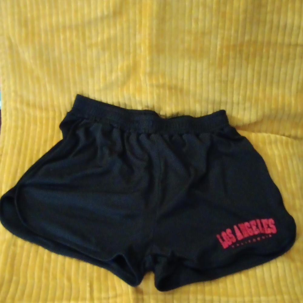 Athletic shorts women's black